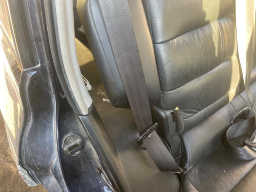 CINTURON SEGURIDAD TRASERO DERECHO Mitsubishi MONTERO (V60/V70) 