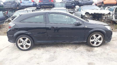 OPEL ASTRA H BERLINA