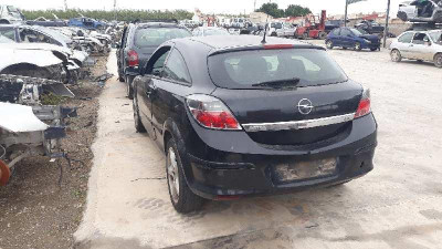OPEL ASTRA H BERLINA