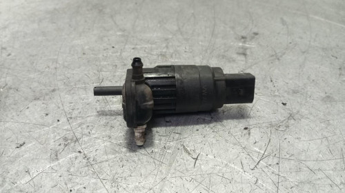 BOMBA LIMPIA VOLKSWAGEN GOLF VI (5K1)(10.2008) 
