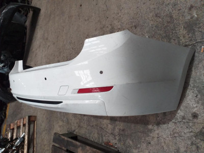 PARAGOLPES TRASERO