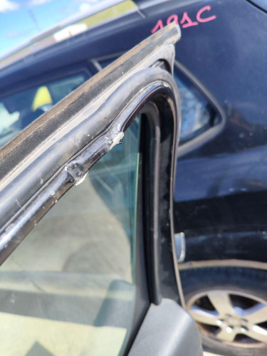 PUERTA DELANTERA DERECHA Skoda YETI (5L)(2009) 