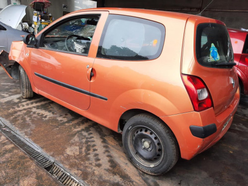  RENAULT TWINGO II 