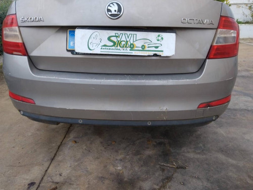 PARAGOLPES TRASERO Skoda Octavia Berlina (1Z3)(2008->) SKODA Octavia Berlina (1Z3)(2008->) 