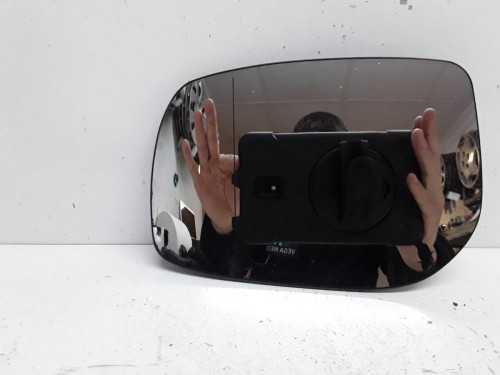 CRISTAL RETROVISOR IZQUIERDO TOYOTA AURIS (E15) 