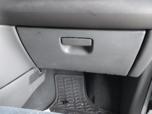 GUANTERA Chrysler VOYAGER (RG) 