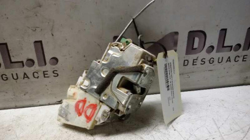 CERRADURA PUERTA DELANTERA DERECHA NISSAN NAVARA PICKUP (LCD22) 