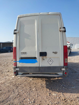IVECO DAILY FURGÓN