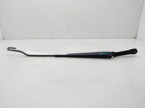 BRAZO LIMPIA DELANTERO IZQUIERDO Volkswagen GOLF IV BERLINA (1J1)(10.1997) 