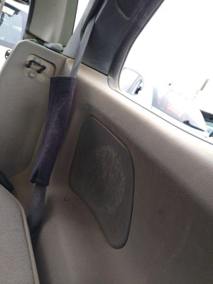 CINTURON SEGURIDAD TRASERO IZQUIERDO