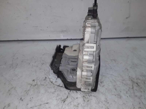 CERRADURA PUERTA TRASERA IZQUIERDA 