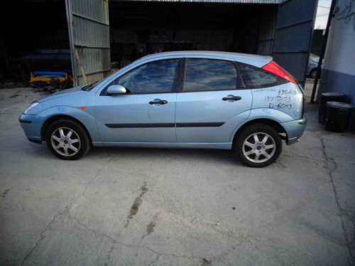  FORD FOCUS BERLINA (CAK) 