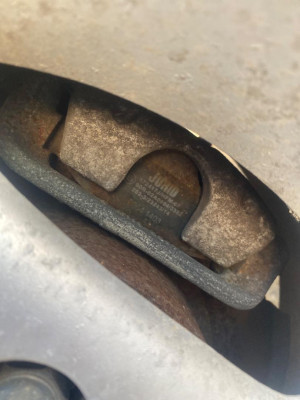 PINZA DE FRENO TRASERA IZQUIERDA