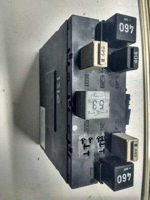 CAJA RELES / FUSIBLES, VOLKSWAGEN, PASSAT BERLINA (3C2)