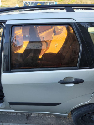 LUNA TRASERA IZQUIERDA