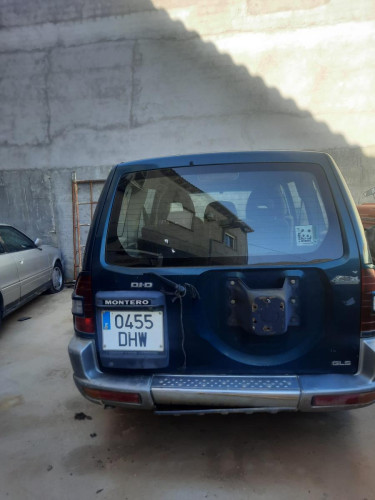 MITSUBISHI MONTERO (V60/V70) — Donor Vehicle for Used Parts 