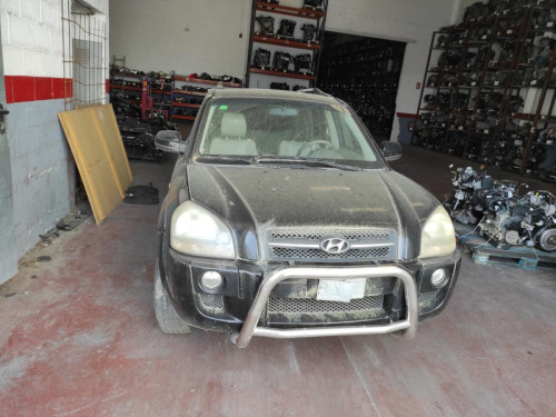 HYUNDAI TUCSON (JM) — vehículo donante para recambios 