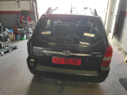 HYUNDAI TUCSON (JM) — vehículo donante para recambios 