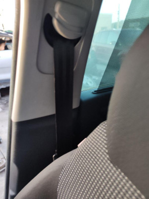 CINTURON SEGURIDAD DELANTERO DERECHO