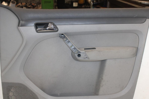 GUARNECIDO PUERTA DELANTERA DERECHA Volkswagen CADDY (2K)(02.2004) 