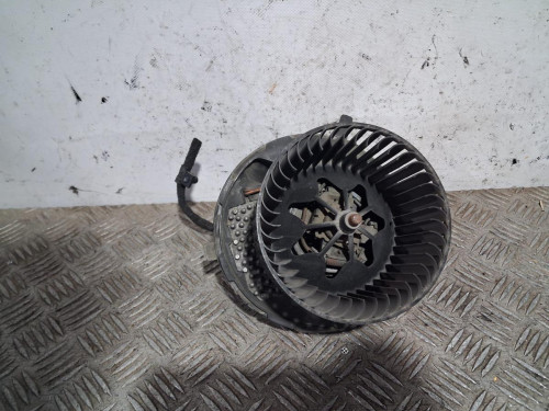 MOTOR CALEFACCION 