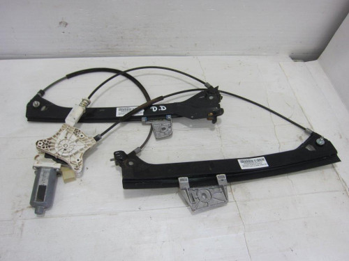  ELEVALUNAS DELANTERO DERECHO Mercedes-Benz CLK (BM 209) CABRIO 