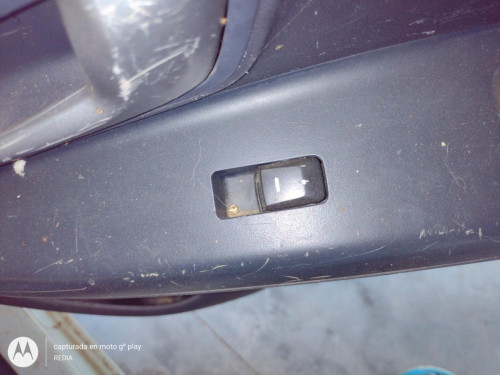 MANDO ELEVALUNAS DELANTERO DERECHO Kia RIO (UB) 