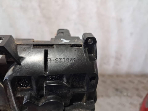 CERRADURA PUERTA DELANTERA DERECHA 