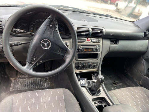  MERCEDES-BENZ CLASE C (BM 203) SPORTCOUPE 
