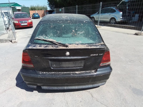  BMW SERIE 3 BERLINA (E46) 