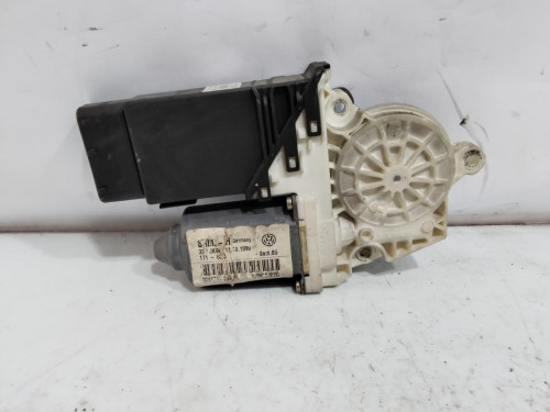 MOTOR ELEVALUNAS DELANTERO DERECHO Seat TOLEDO (1M2) 