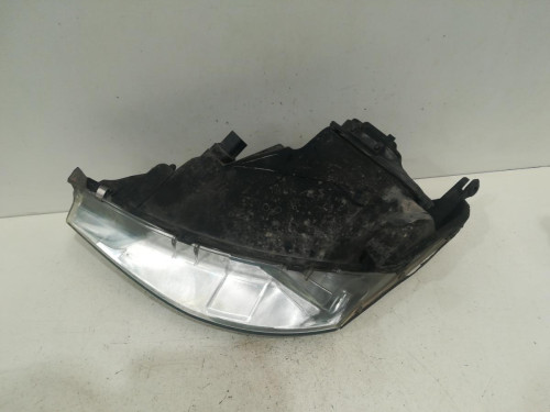  FARO DERECHO FORD FOCUS BERLINA (CAK) 