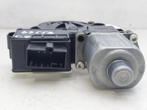 MOTOR ELEVALUNAS TRASERO DERECHO VOLKSWAGEN TAIGO (CS1) 