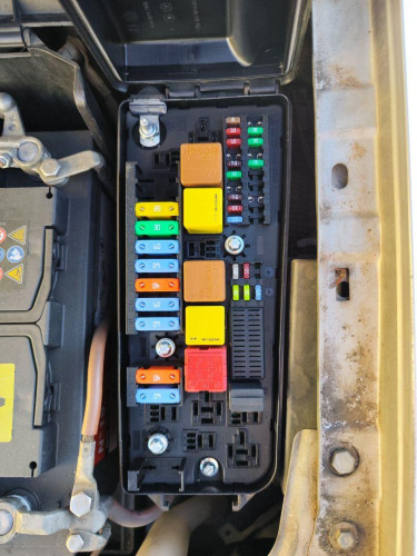 CAJA RELES / FUSIBLES, OPEL, VECTRA C BERLINA