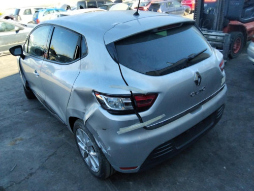 RENAULT CLIO IV — vehículo donante para recambios 