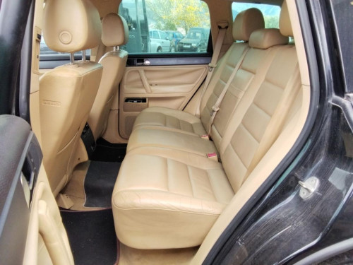 VOLKSWAGEN TOUAREG (7LA) — vehículo donante para recambios 