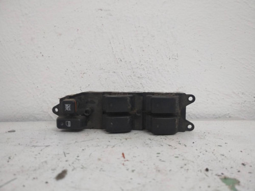 MANDO ELEVALUNAS DELANTERO IZQUIERDO TOYOTA AVENSIS BERLINA (T25) 