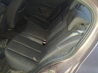 CINTURON SEGURIDAD TRASERO IZQUIERDO