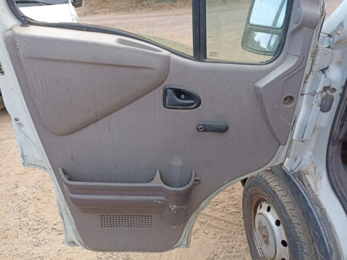 RENAULT MASTER FURGÓN — автомобиль-донор на запчасти 