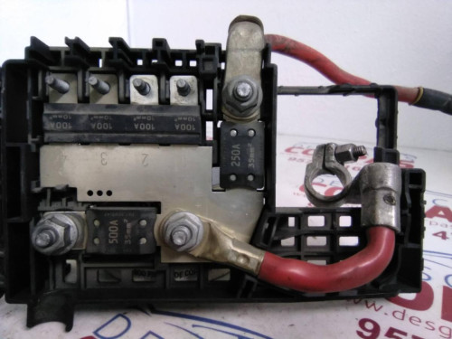 CAJA RELES / FUSIBLES OPEL INSIGNIA BERLINA 