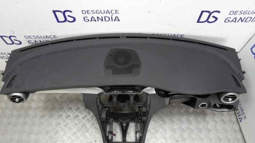  MERCEDES-BENZ CLASE C (BM 205) BERLINA 