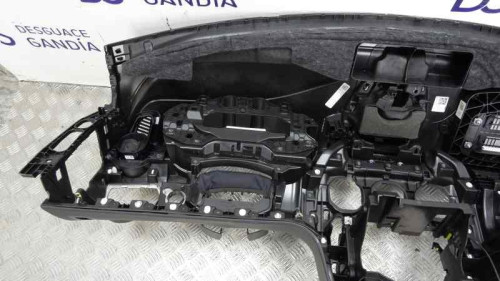  MERCEDES-BENZ CLASE C (BM 205) BERLINA 