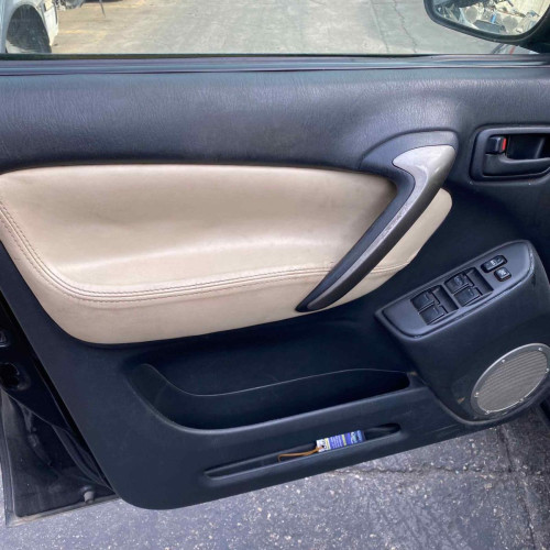 TOYOTA RAV4 (A2) de segunda mano