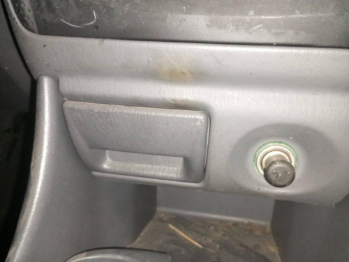 CENICERO Mazda 323 F/S BERLINA (BJ) 