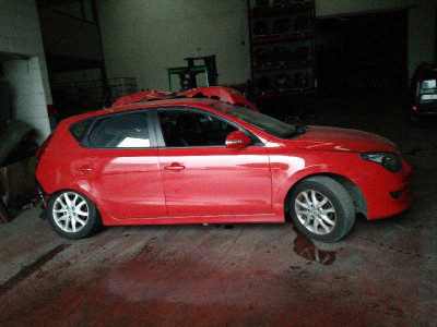 HYUNDAI I30 (FD)