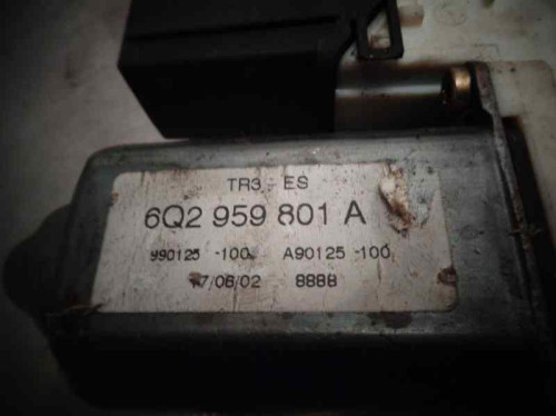 MOTOR ELEVALUNAS DELANTERO DERECHO SEAT IBIZA (6L1) 
