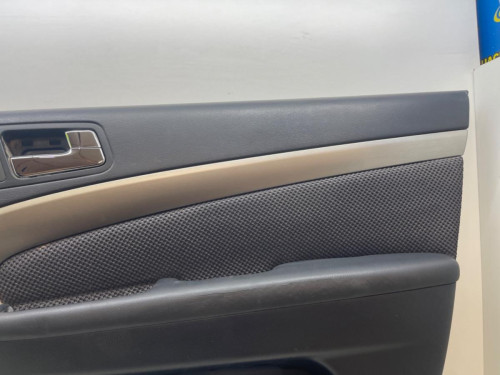 GUARNECIDO PUERTA DELANTERA DERECHA CHEVROLET EPICA 