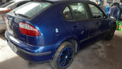 SEAT LEON (1M1)