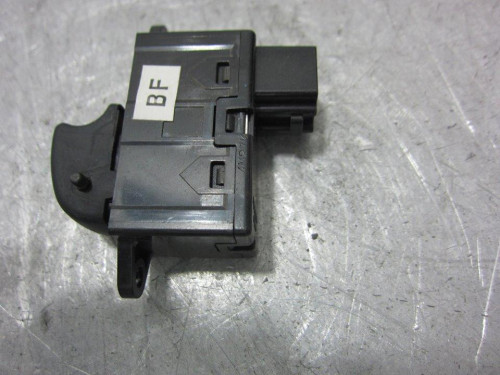  MANDO ELEVALUNAS DELANTERO DERECHO CHEVROLET REZZO 