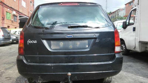  FORD FOCUS FAMILIAR (CAK) 